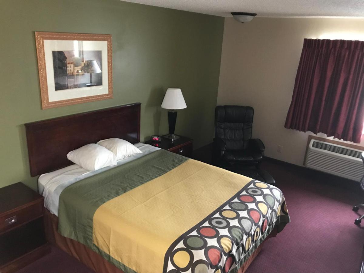 Heartland Hotel & Suites Rock Valley Exterior foto